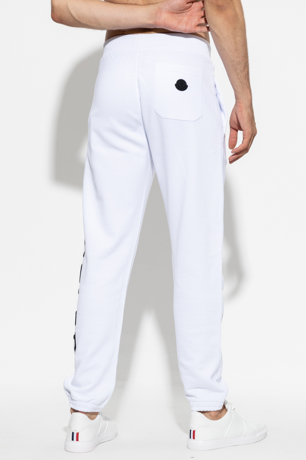 Sweatpants with logo Moncler - jeans jean jeantaillehaute